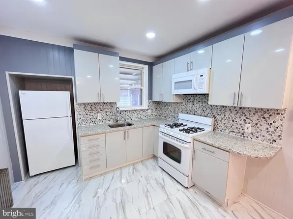 236 Kenilworth Ave, Philadelphia, PA 19120