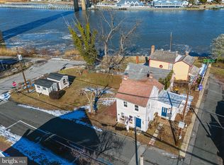 307 2nd St, Chesapeake City, MD 21915