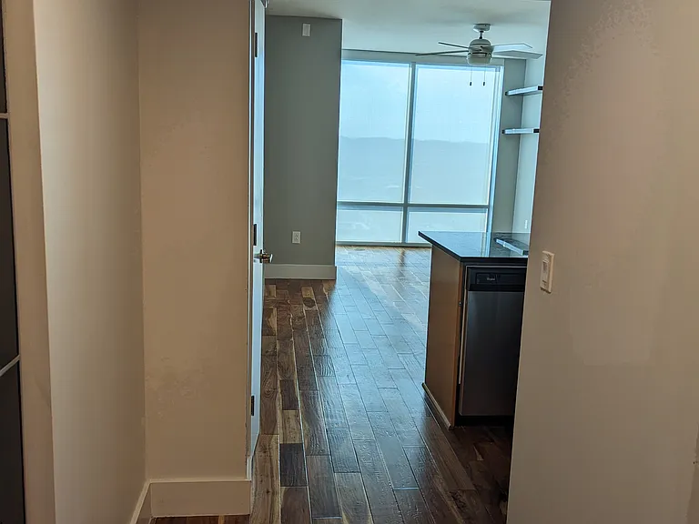 300 Bowie St #3704 — Photo 23