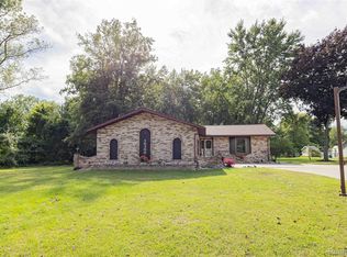 16300 Hannan Rd, Romulus, MI 48174