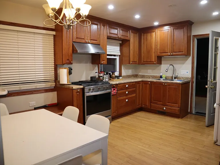1120 Michigan Ave #1120 — Photo 6