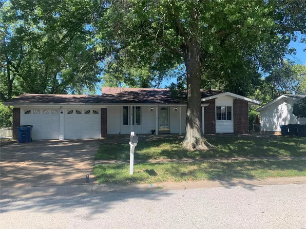 12163 Branridge Rd, Florissant, MO 63033