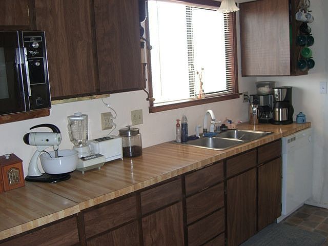 2nd image of 78499 Paul Smith Rd