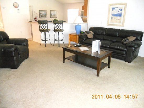 FP4P140TMP-living-area