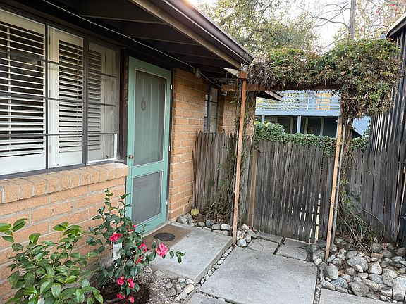 3rd image of 1145 Yale Ave