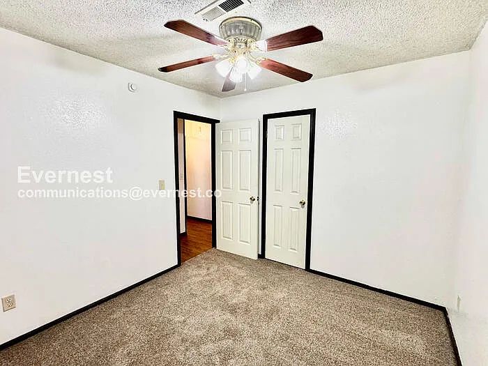 4325 S Ash Ave — Photo 16