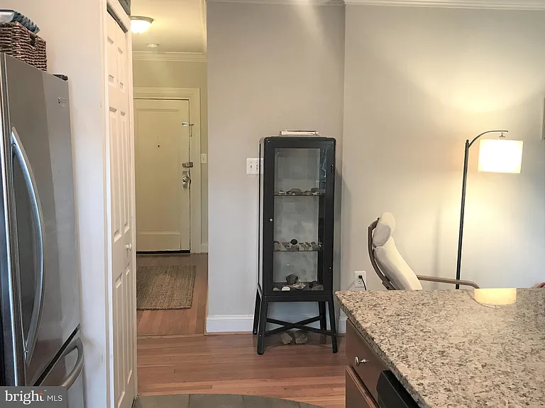 401 Commonwealth Ave #31A — Photo 24