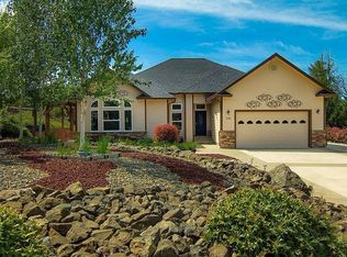 136 Jacks Ct, Winchester, OR 97495