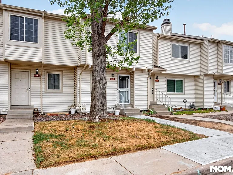 4239 S Mobile Cir #C — Photo 33