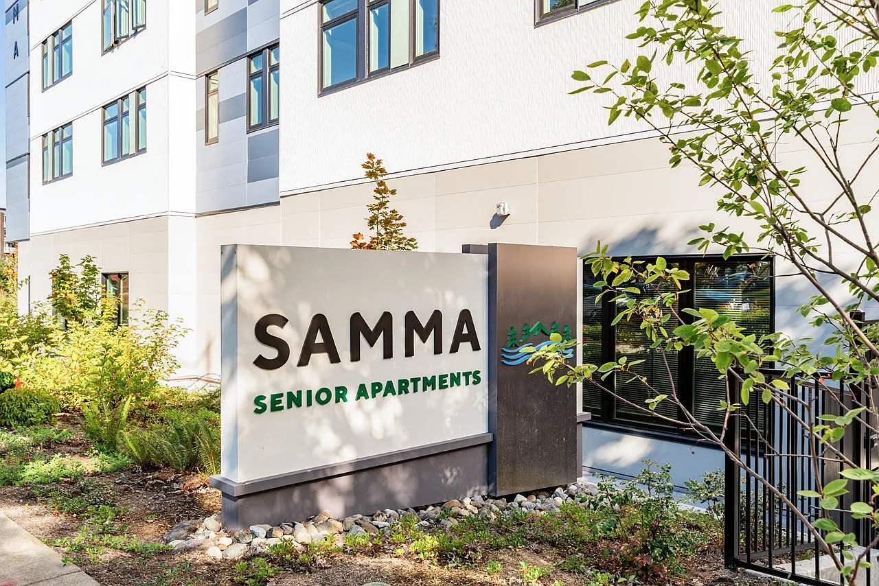 Samma Senior — Photo 2