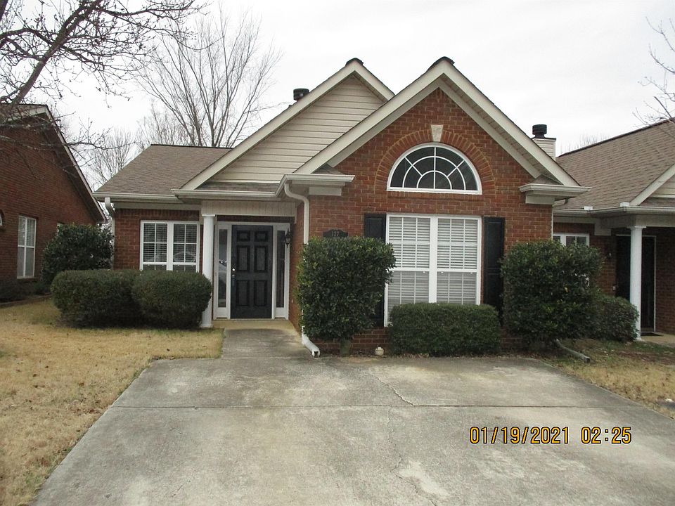 1st image of 127 Hayesbury Ct