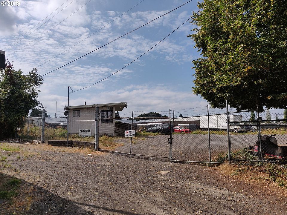 1st image of NE Columbia Blvd