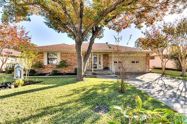 1st image of 304 Allenwood Dr