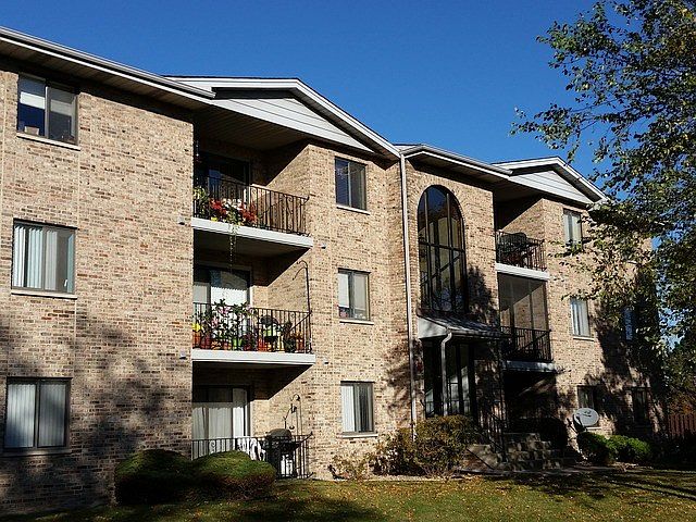 1st image of 13240 W Circle Drive Pkwy