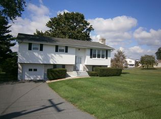 374 Forge Hill Rd, Wrightsville, PA 17368