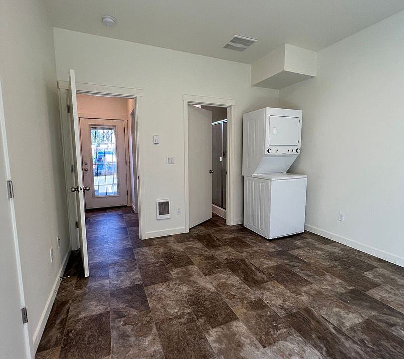 Holgate 8 Apartments 9211 SE Holgate Blvd Portland OR Zillow