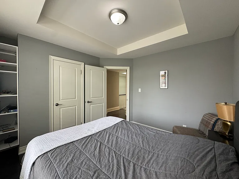 18B Algoma St — Photo 34