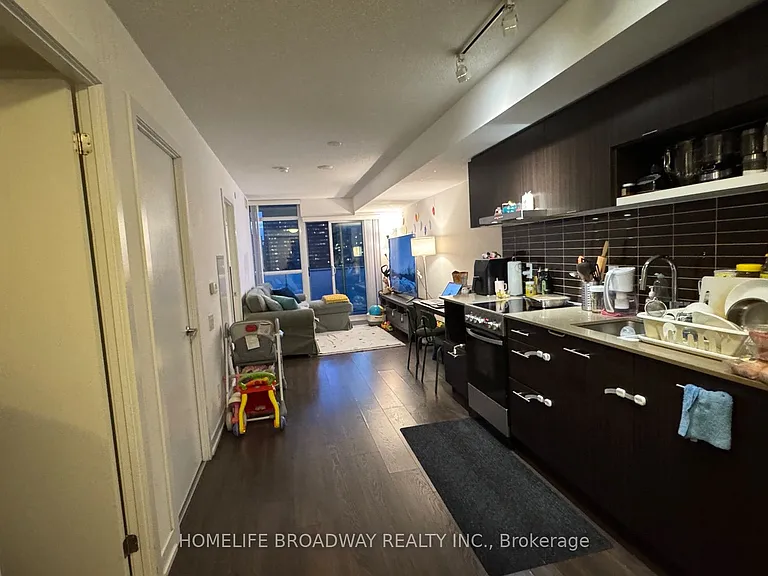 365 Church St #812 — Photo 18