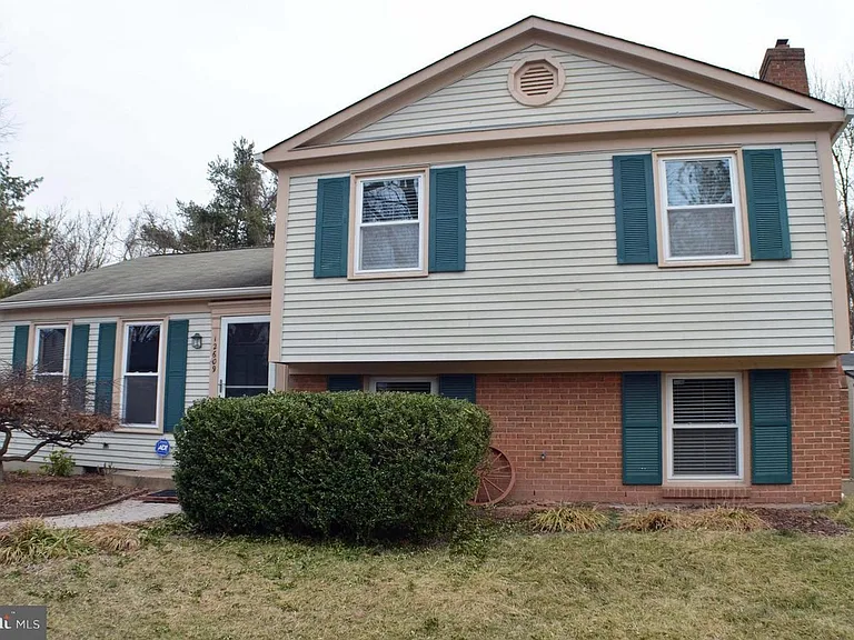12609 Pinecrest Rd — Photo 1