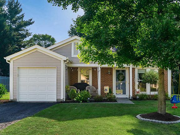 2nd image of 63 Stonyridge Ct
