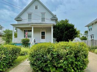 518 E Illinois St, Wheaton, IL 60187