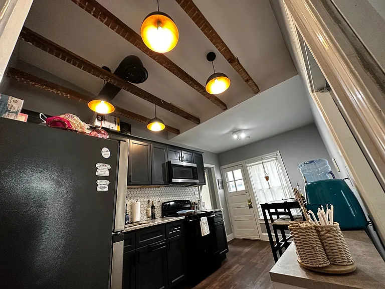 1204 Delaware Ave #3 — Photo 4