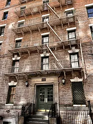 502 East 79th Street in Lenox Hill