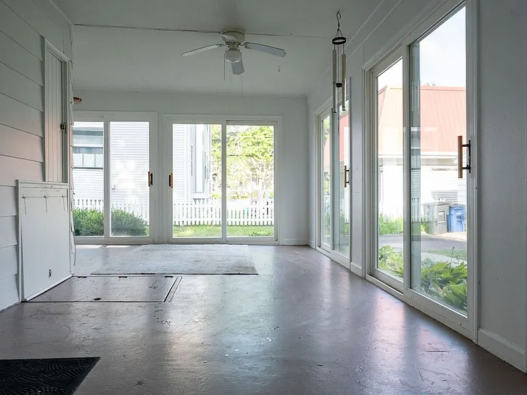 409 W Wooster St — Photo 22
