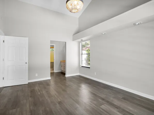 120 Bayberry Circle, Jupiter, FL 33458