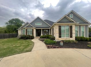 8 Freedom Ct, Waco, TX 76708