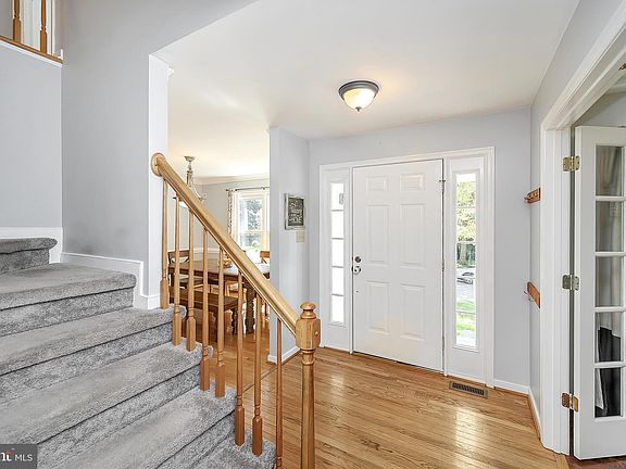 5th image of 6421 Sugar Maple Ct