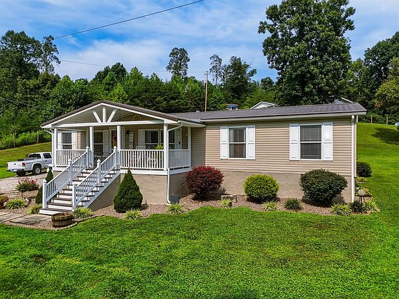 3rd image of 682 Big Sandy River Rd