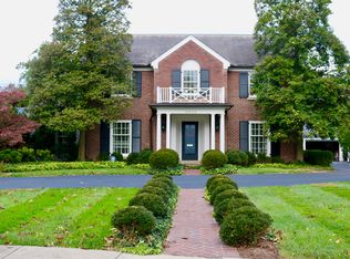 2939 Rainbow Dr, Louisville, KY 40206