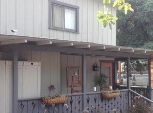 668 Brookside Ln, Sierra Madre, CA 91024