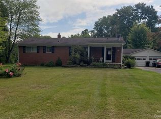 12023 Tuttle Hill Rd, Willis, MI 48191