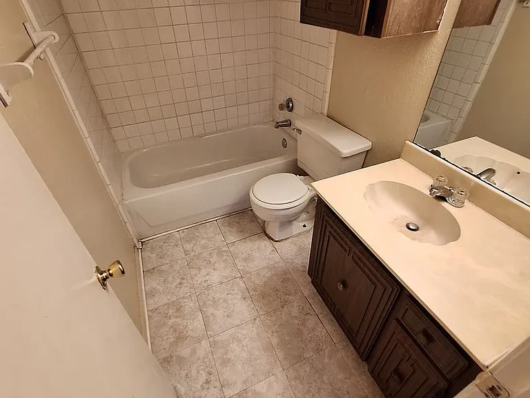 1750 N 5th St #210 — Photo 7