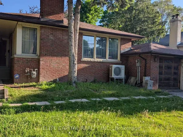 172 York Mills Rd, Toronto, ON M2L 1K7