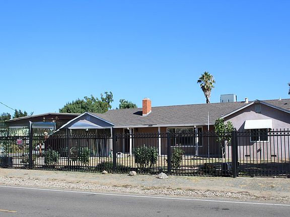 2nd image of 681 Taylor Rd