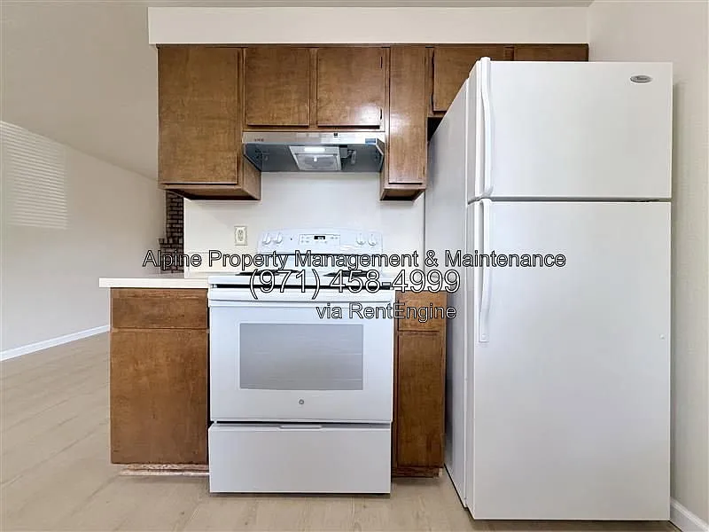 2 bed, 1.0 bath, 872 sqft, $1,495 — Photo 4