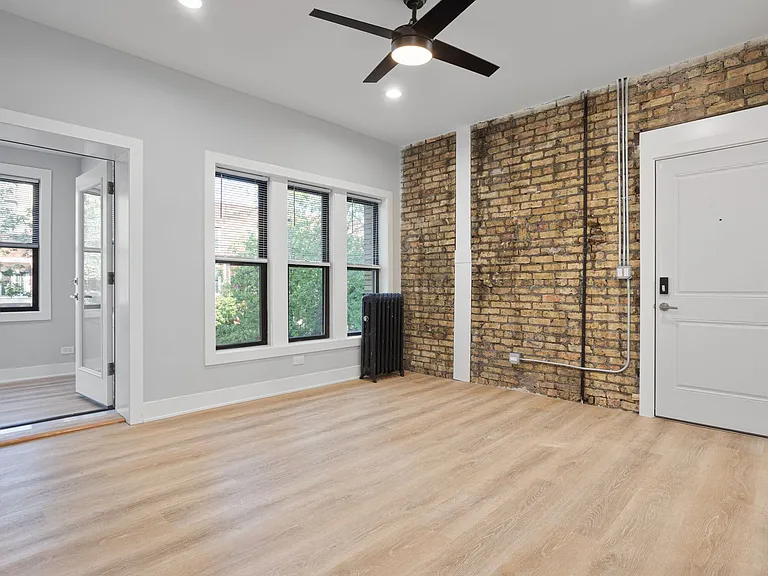 6929 N Lakewood Ave — Photo 18