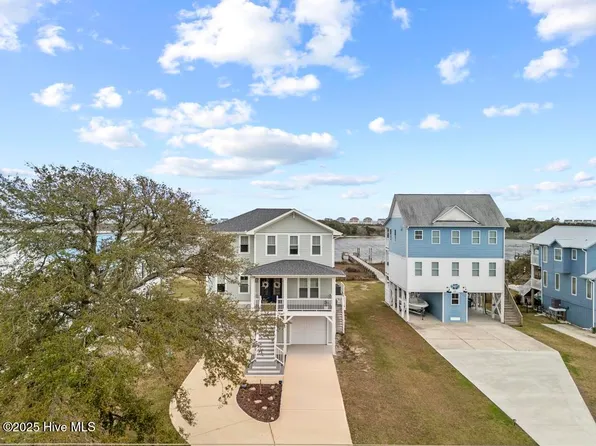 229 Waterway Drive, Sneads Ferry, NC 28460