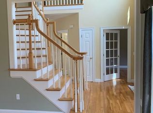 25 Flannery Ln, Wrentham, MA 02093