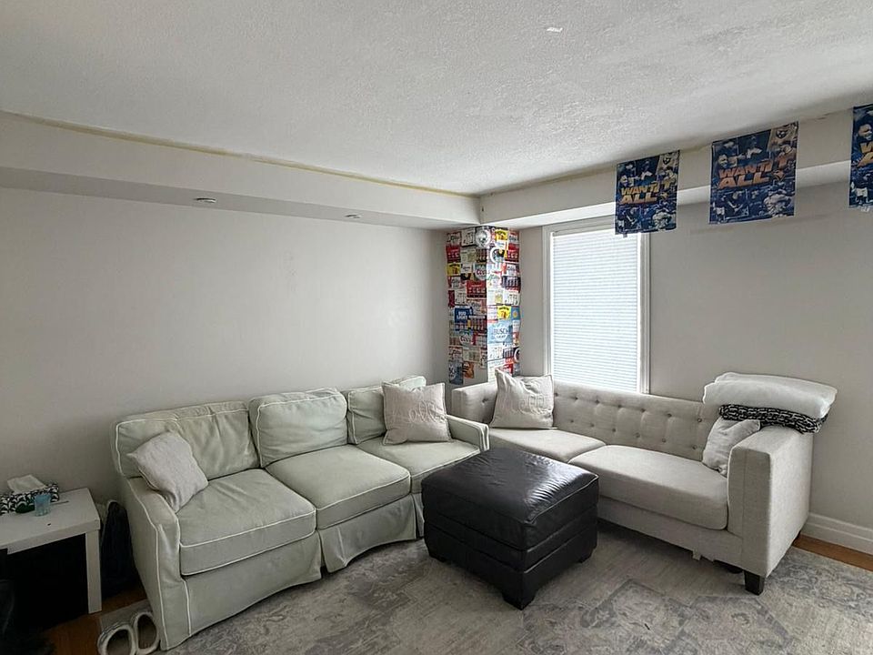 1st image of 39 Briarlea Rd