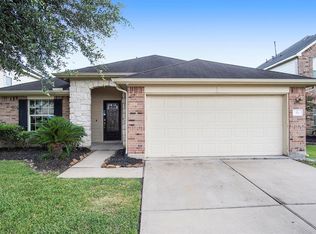 59 Rodeo Dr, Manvel, TX 77578