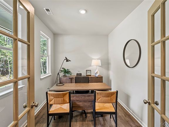 3rd image of 9931 Peacefield Ln