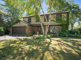 3315 Prestwick Ln, Northbrook, IL