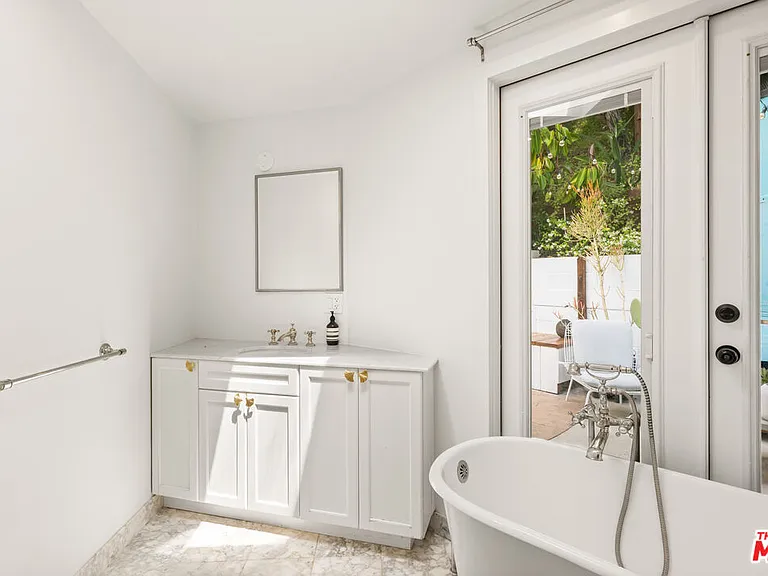 3744 Buena Park Dr — Photo 14