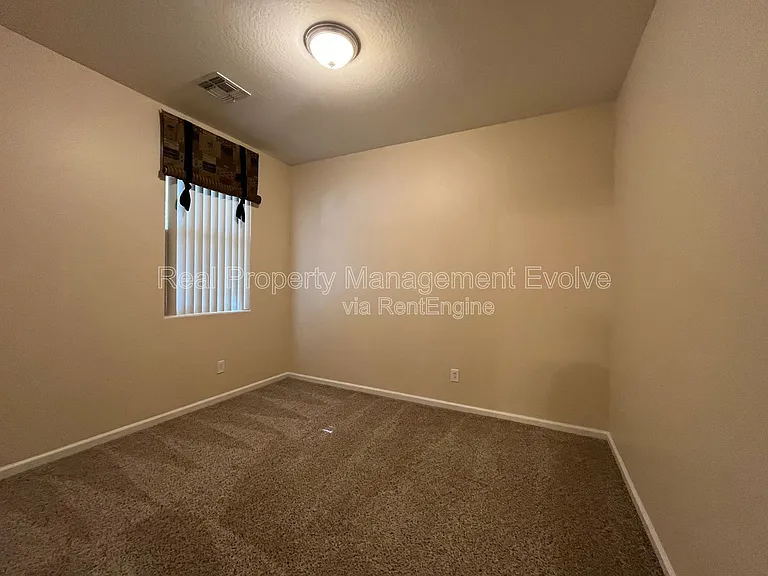 3454 E Constitution Dr — Photo 25
