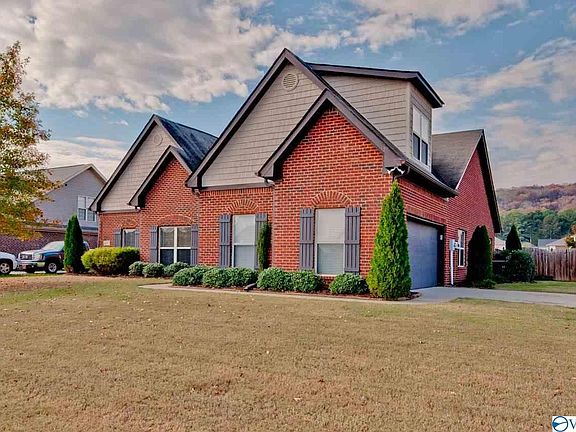 5th image of 4807 Cove Valley Dr SE