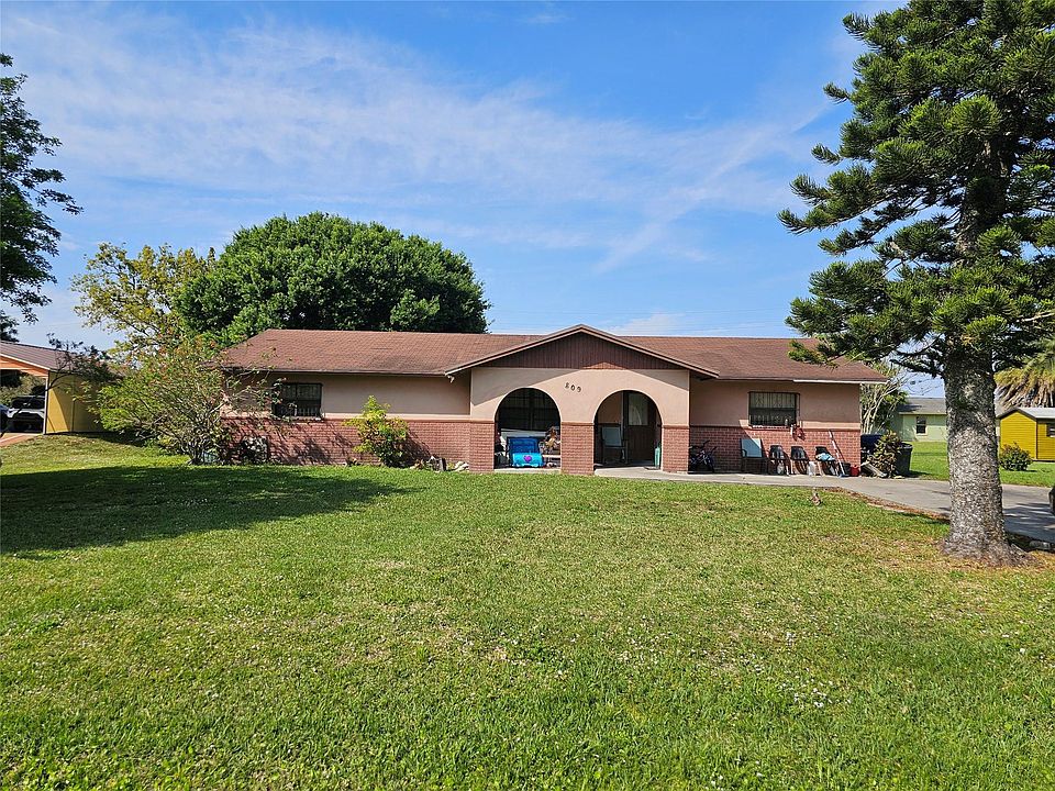 1st image of 809 Della Tobias Avenue